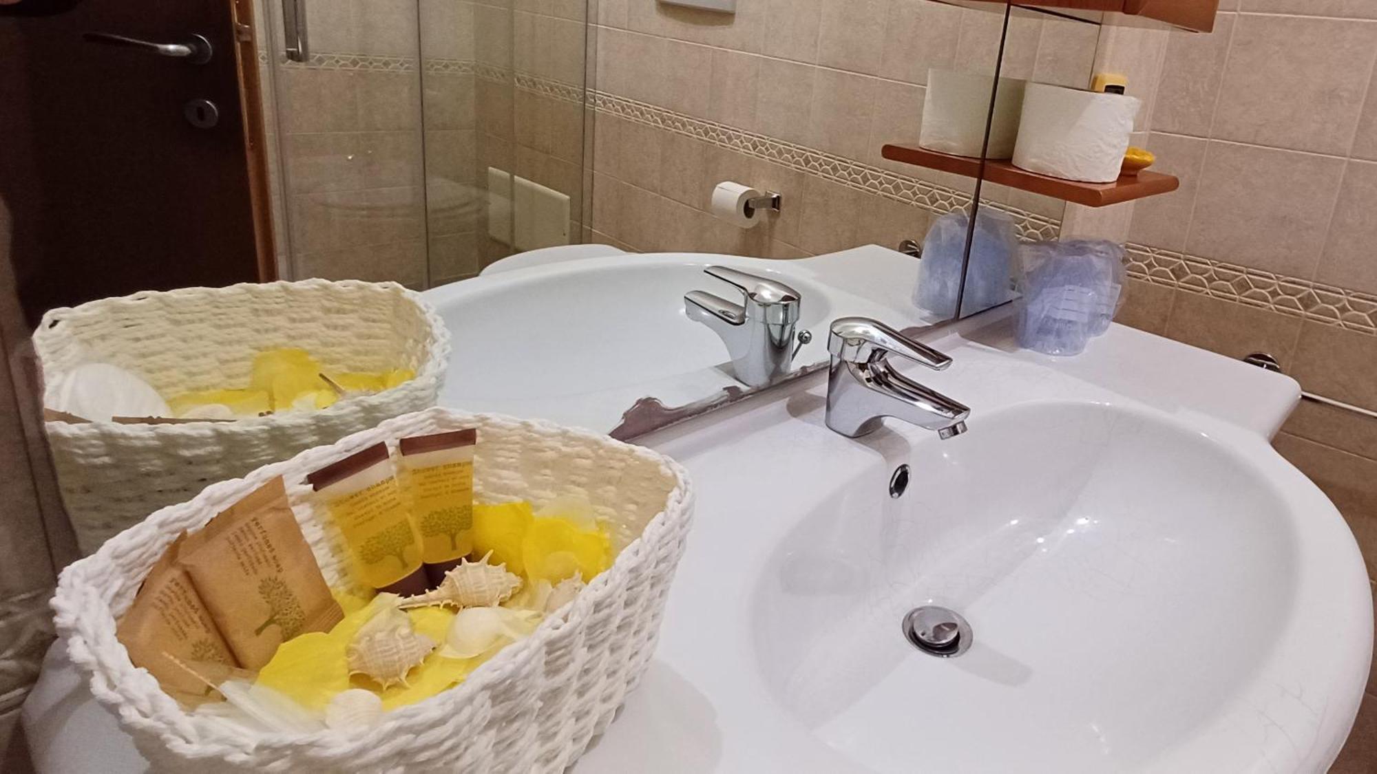 Apartamento Boat Dreams , Garden Relax Matino Exterior foto